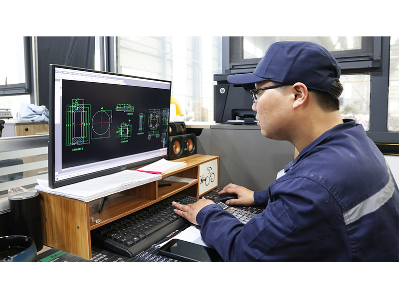 质量月＠致匠人｜河南矿山锻造工许小虎